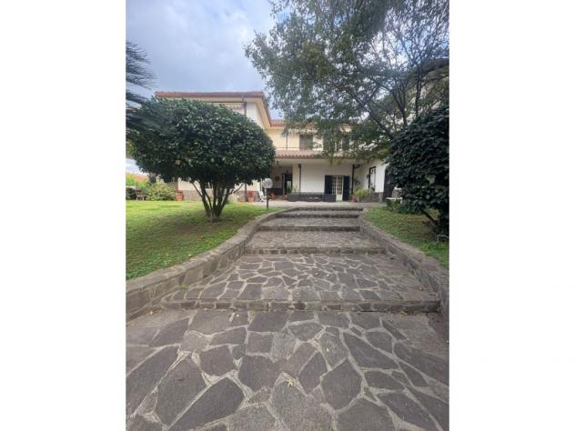 casa indipendente in vendita a Nola