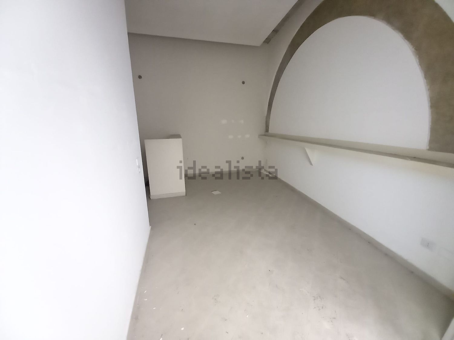 locale commerciale in vendita a Nola