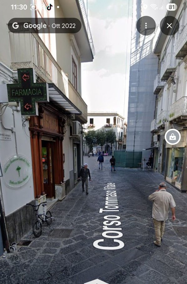 locale commerciale in vendita a Nola