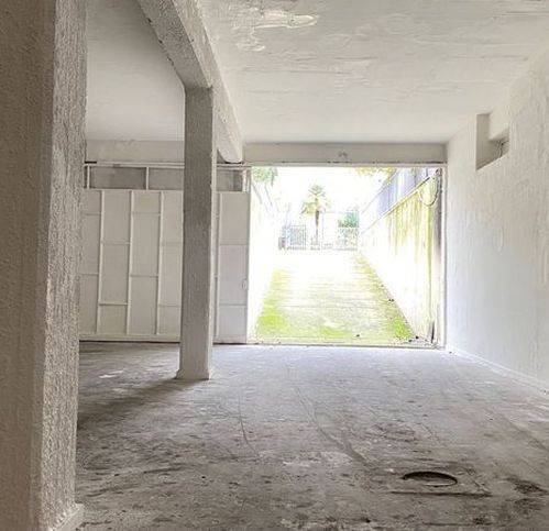 negozio in vendita a Nola