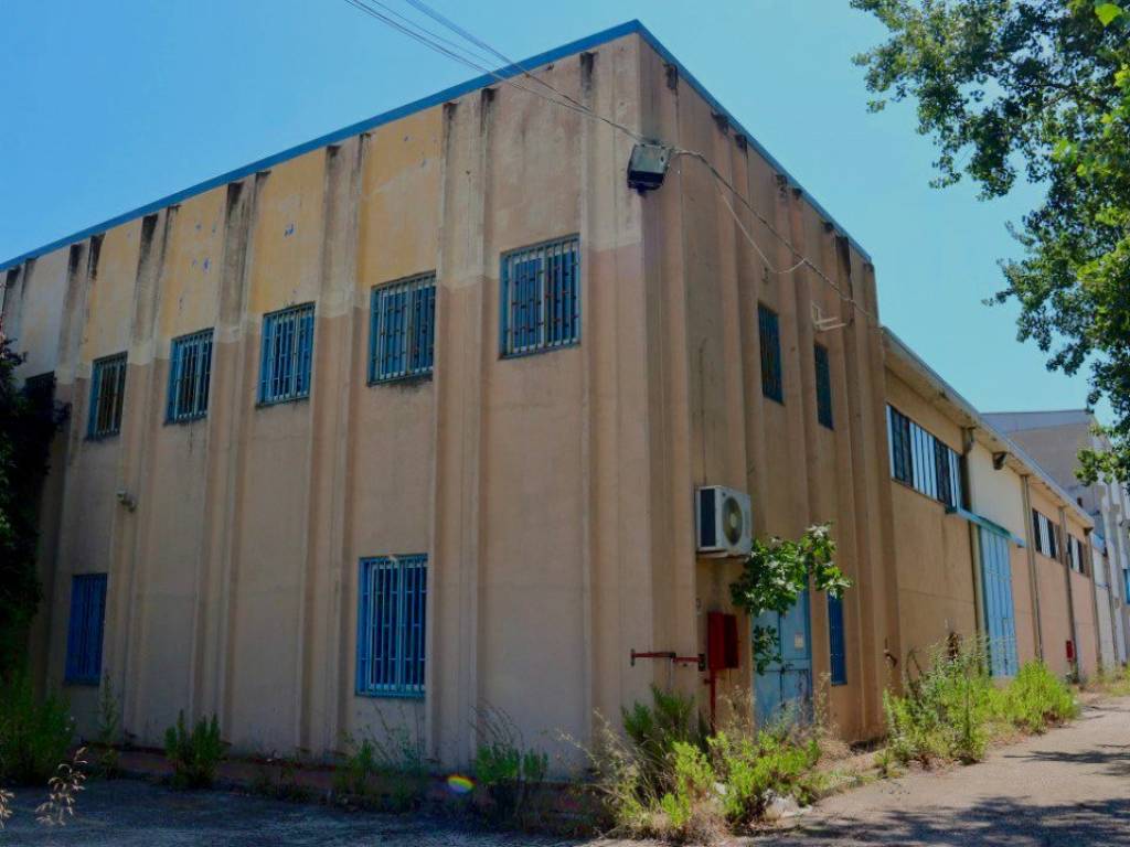 capannone in vendita a Nola