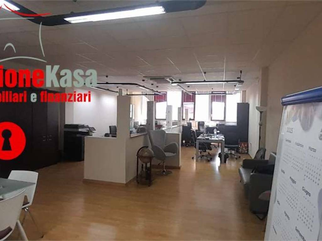 ufficio in vendita a Nola