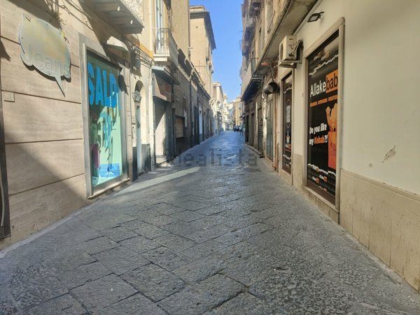 trivano in vendita a Nola