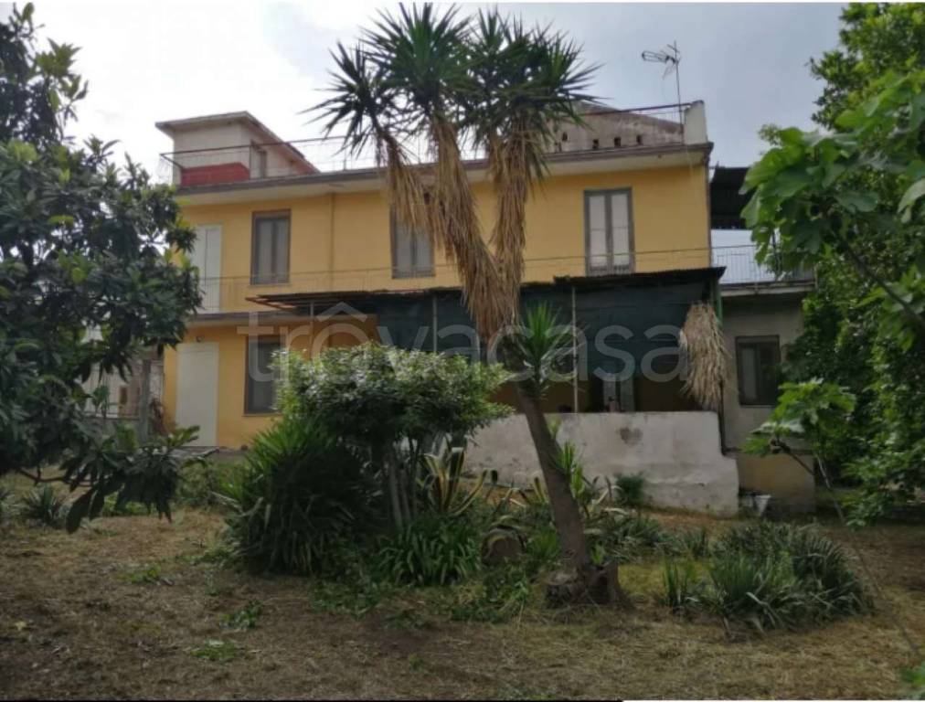 casa indipendente in vendita a Nola