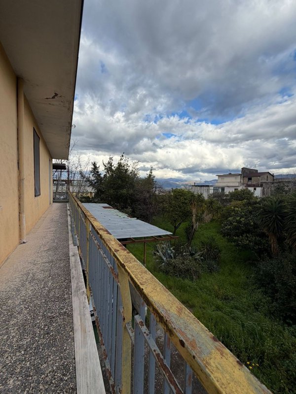 casa indipendente in vendita a Nola