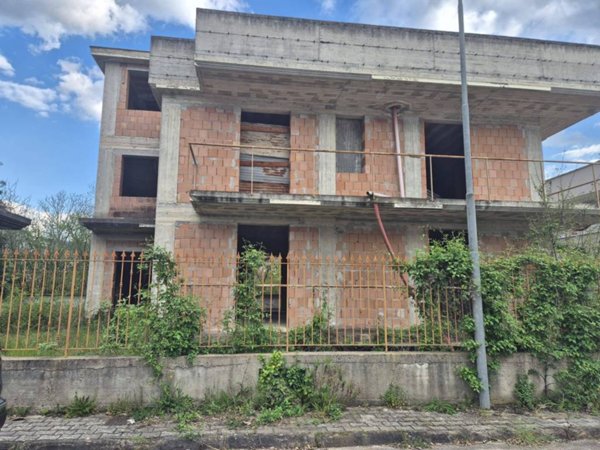 casa indipendente in vendita a Nola