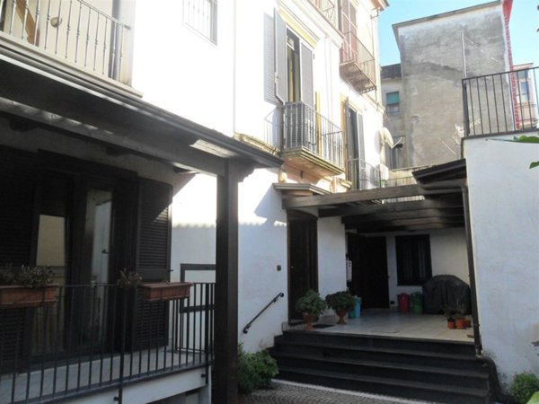 casa indipendente in vendita a Nola