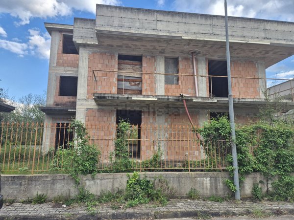 casa indipendente in vendita a Nola in zona Pigna Spaccata