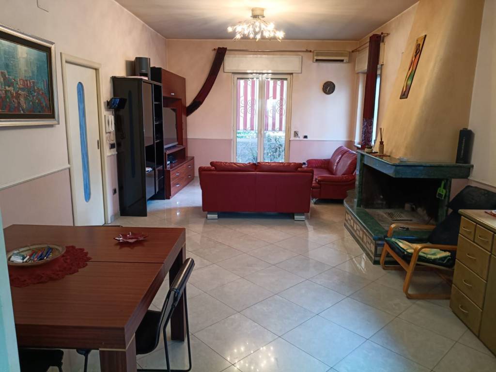 appartamento in vendita a Nola in zona Sarnella.