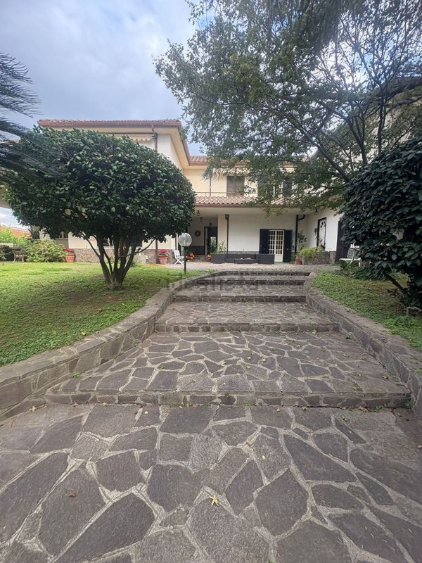 appartamento in vendita a Nola in zona Casamarciano