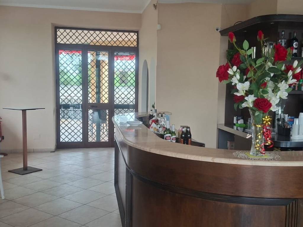 negozio in vendita a Nola in zona Pigna Spaccata