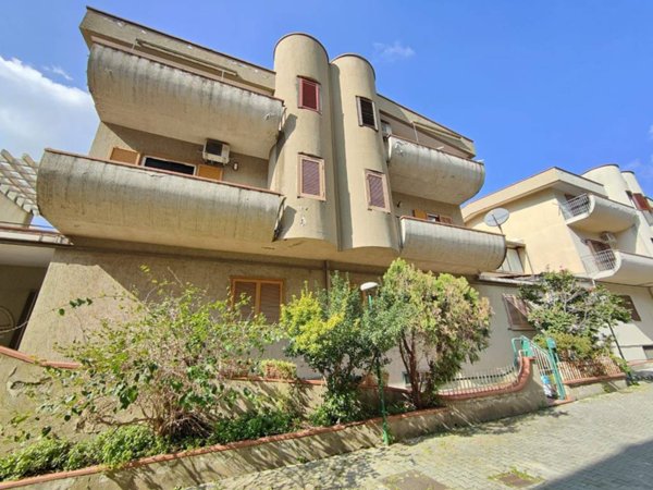 casa indipendente in vendita a Nola in zona Casamarciano