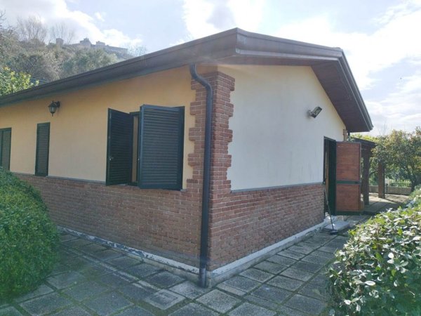 villetta a schiera in vendita a Nola in zona Castelcicala