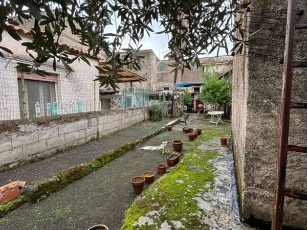 casa indipendente in vendita ad Ottaviano