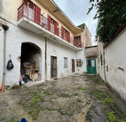 casa indipendente in vendita ad Ottaviano