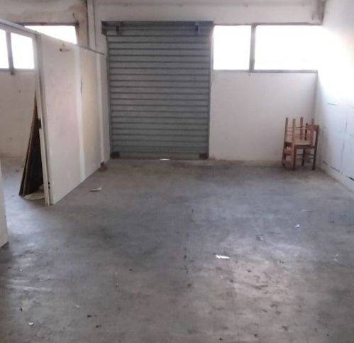 negozio in vendita ad Ottaviano