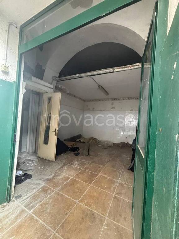 negozio in vendita ad Ottaviano