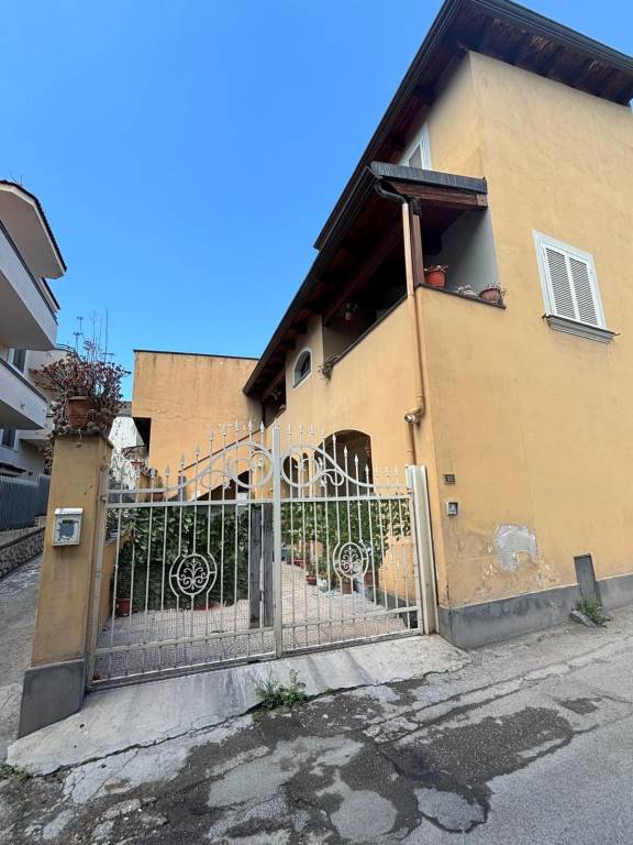 casa indipendente in vendita ad Ottaviano