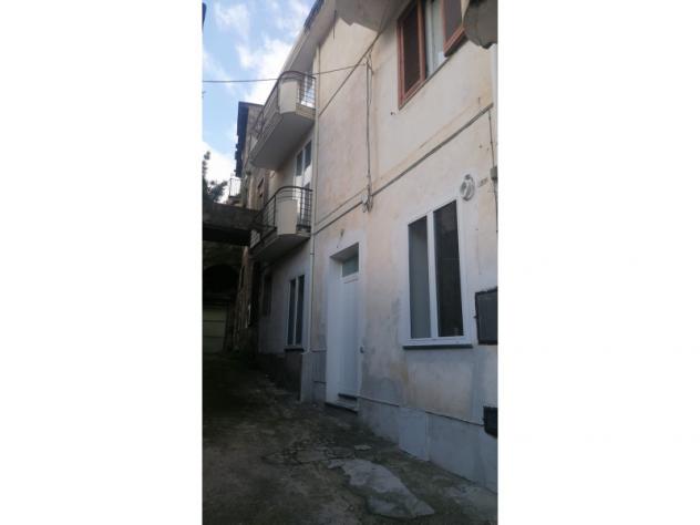 casa indipendente in vendita a Palma Campania in zona Vico