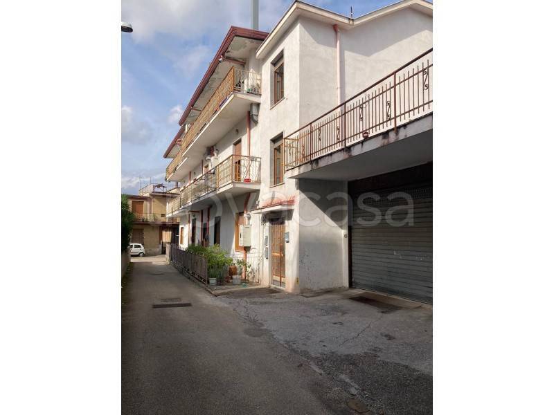 casa indipendente in vendita a Palma Campania in zona Vico