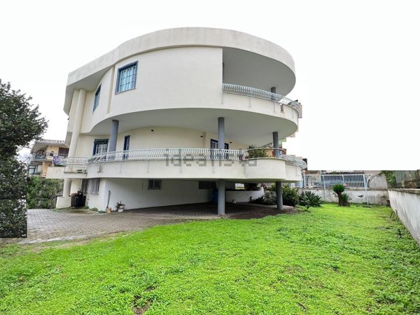 casa indipendente in vendita a Palma Campania in zona Vico