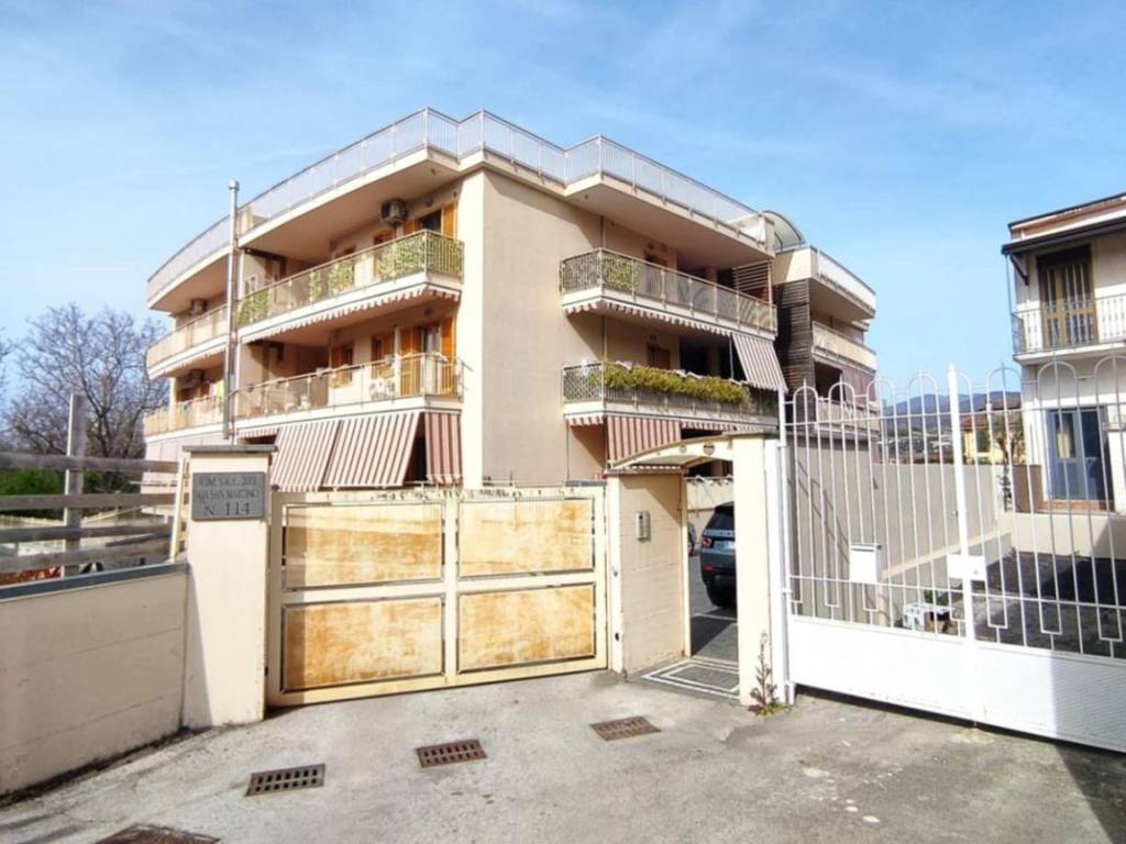 appartamento in vendita a Palma Campania in zona Vico
