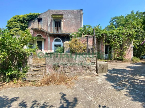 rudere in vendita a Palma Campania in zona Vico