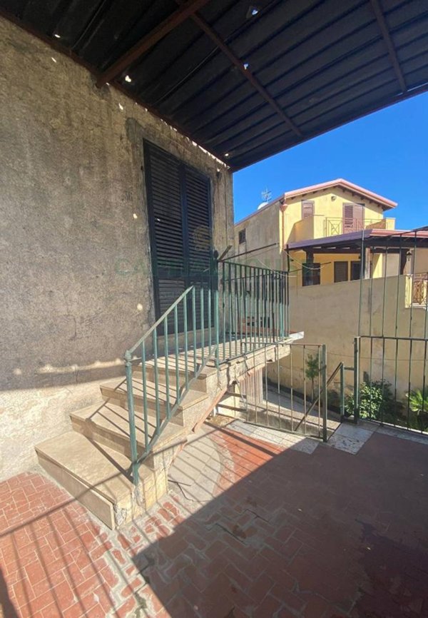 casa indipendente in vendita a Palma Campania in zona Vico