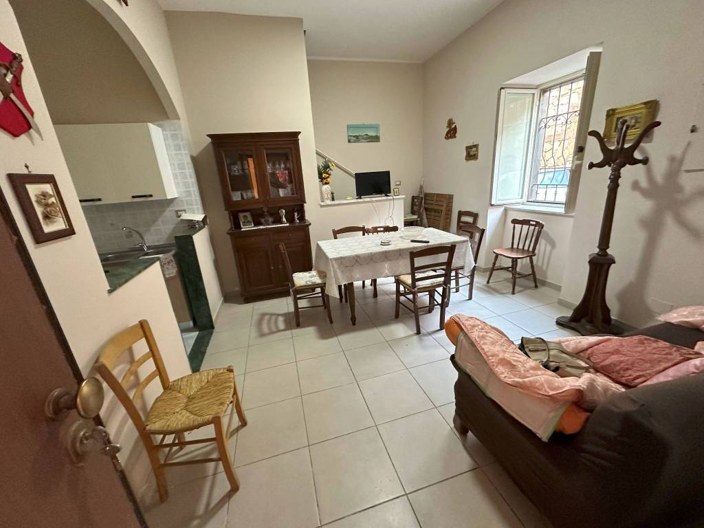 casa indipendente in vendita a Palma Campania in zona Castello