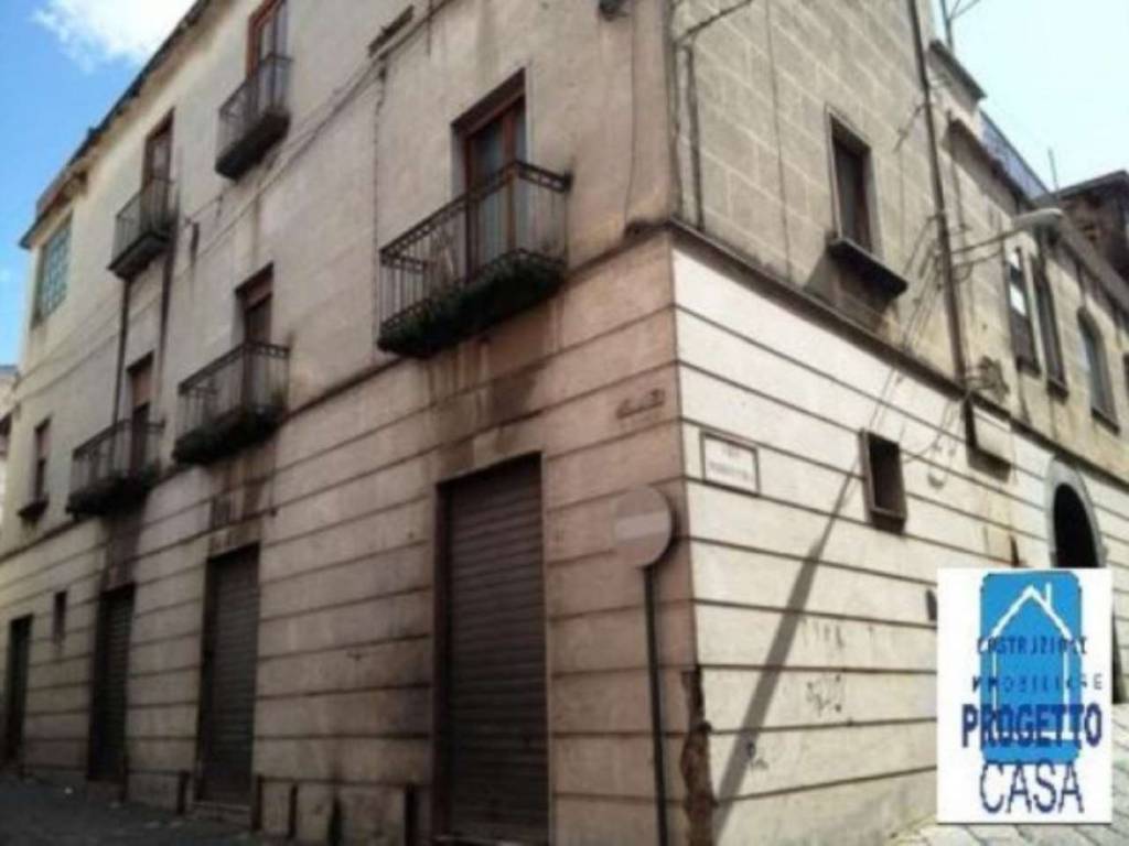 intera palazzina in vendita a Palma Campania