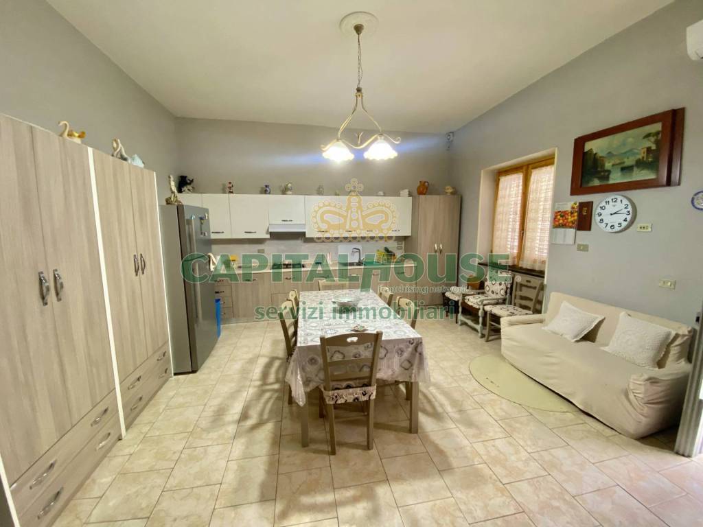 appartamento in vendita a Palma Campania in zona Vico