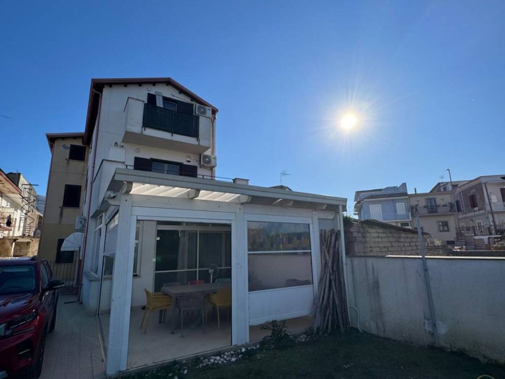 casa indipendente in vendita a Palma Campania in zona Vico