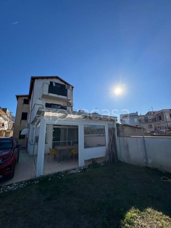 casa indipendente in vendita a Palma Campania in zona Vico