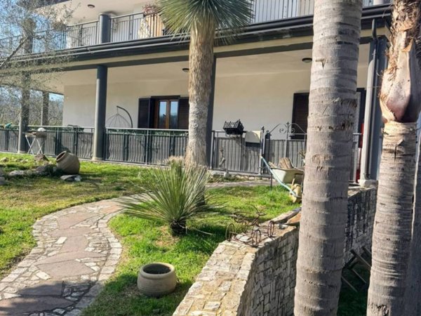 appartamento in vendita a Palma Campania in zona Vico