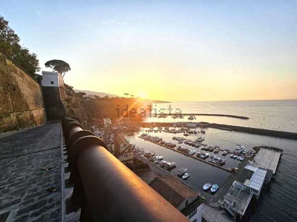 appartamento in vendita a Piano di Sorrento