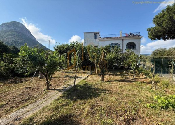 appartamento in vendita a Piano di Sorrento in zona Mortora