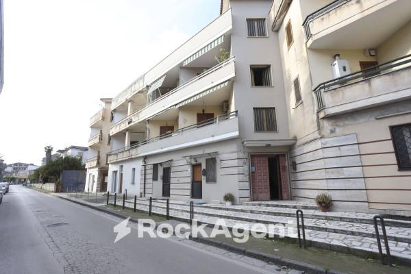 appartamento in vendita a Poggiomarino in zona Flocco