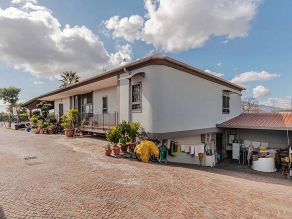 casa indipendente in vendita a Poggiomarino