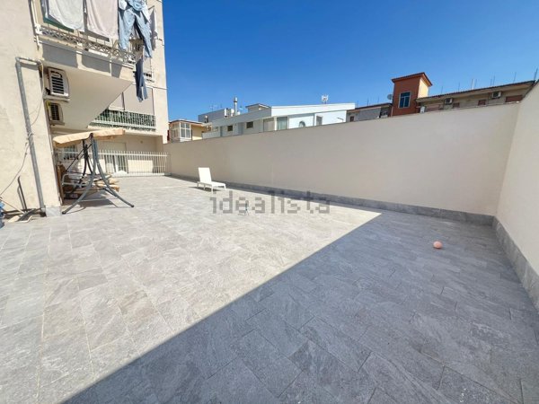 appartamento in vendita a Poggiomarino in zona Flocco