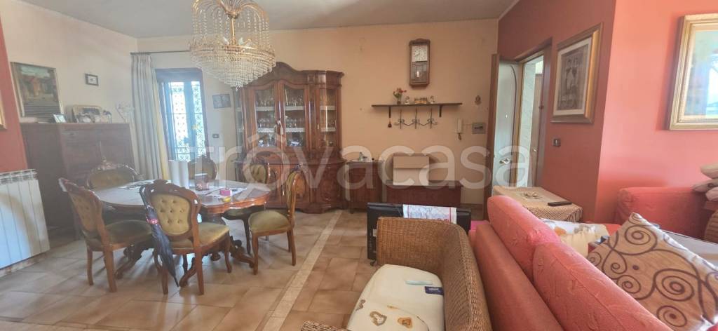 appartamento in vendita a Poggiomarino in zona Flocco