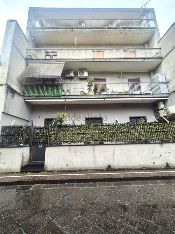appartamento in vendita a Poggiomarino in zona Flocco