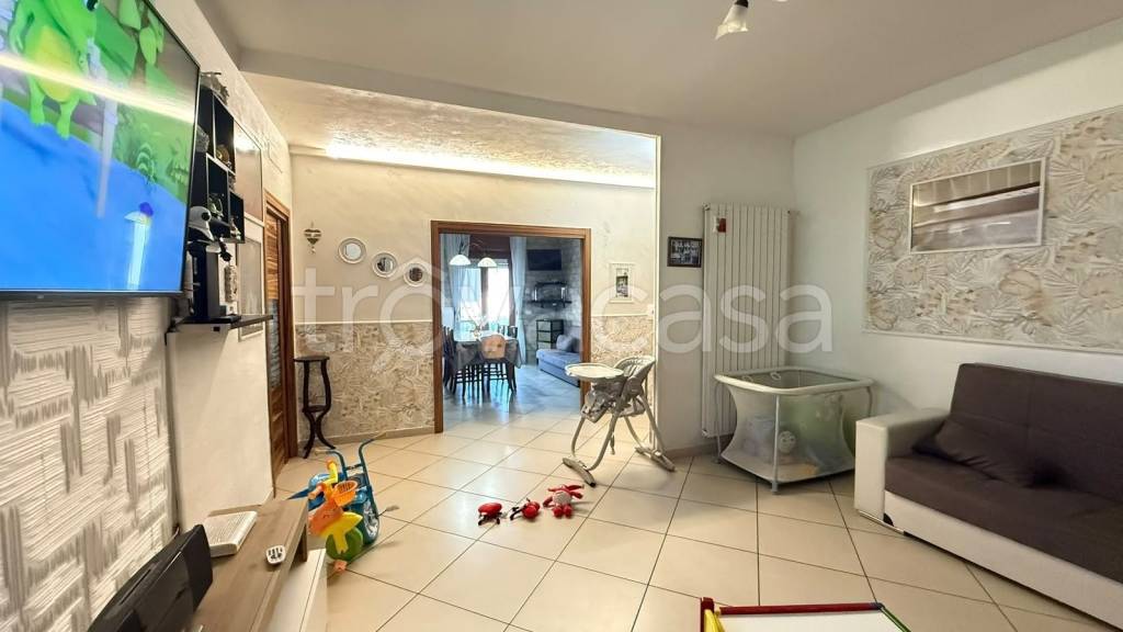 appartamento in vendita a Poggiomarino in zona Flocco