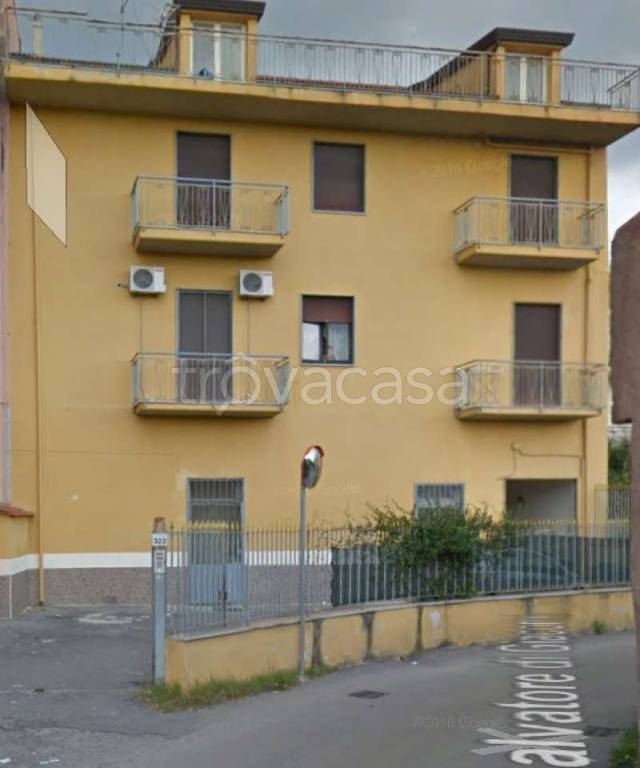 appartamento in vendita a Poggiomarino in zona Flocco