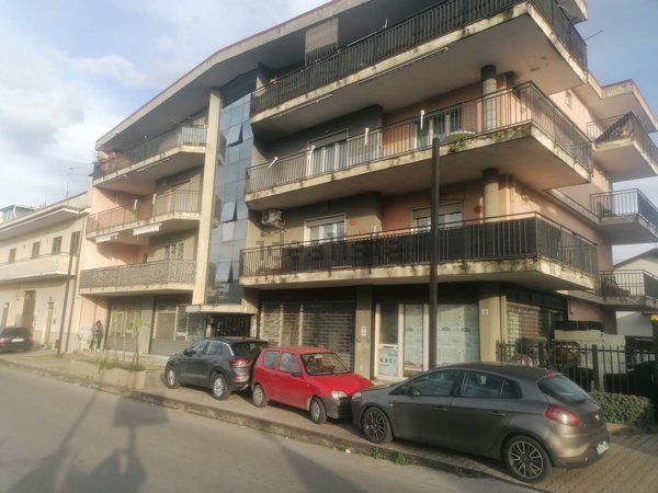 appartamento in vendita a Poggiomarino in zona Flocco