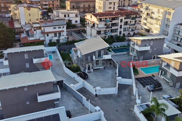 casa indipendente in vendita a Poggiomarino in zona Flocco