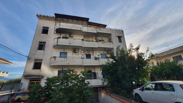 appartamento in vendita a Poggiomarino in zona Flocco