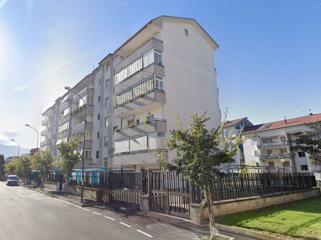 appartamento in vendita a Pollena Trocchia in zona Guindazzi
