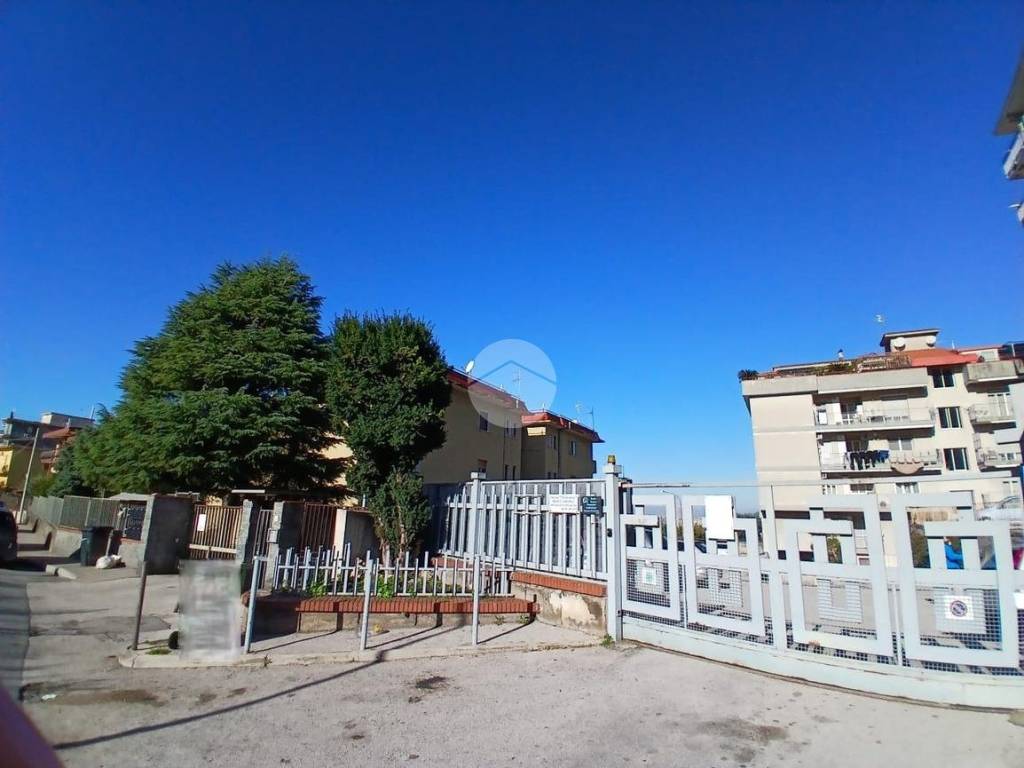 appartamento in vendita a Pollena Trocchia