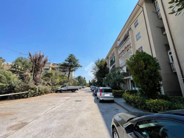 appartamento in vendita a Pollena Trocchia
