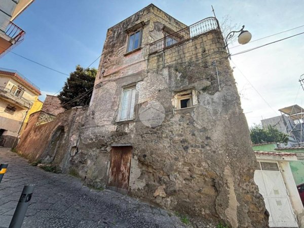 casa indipendente in vendita a Pollena Trocchia